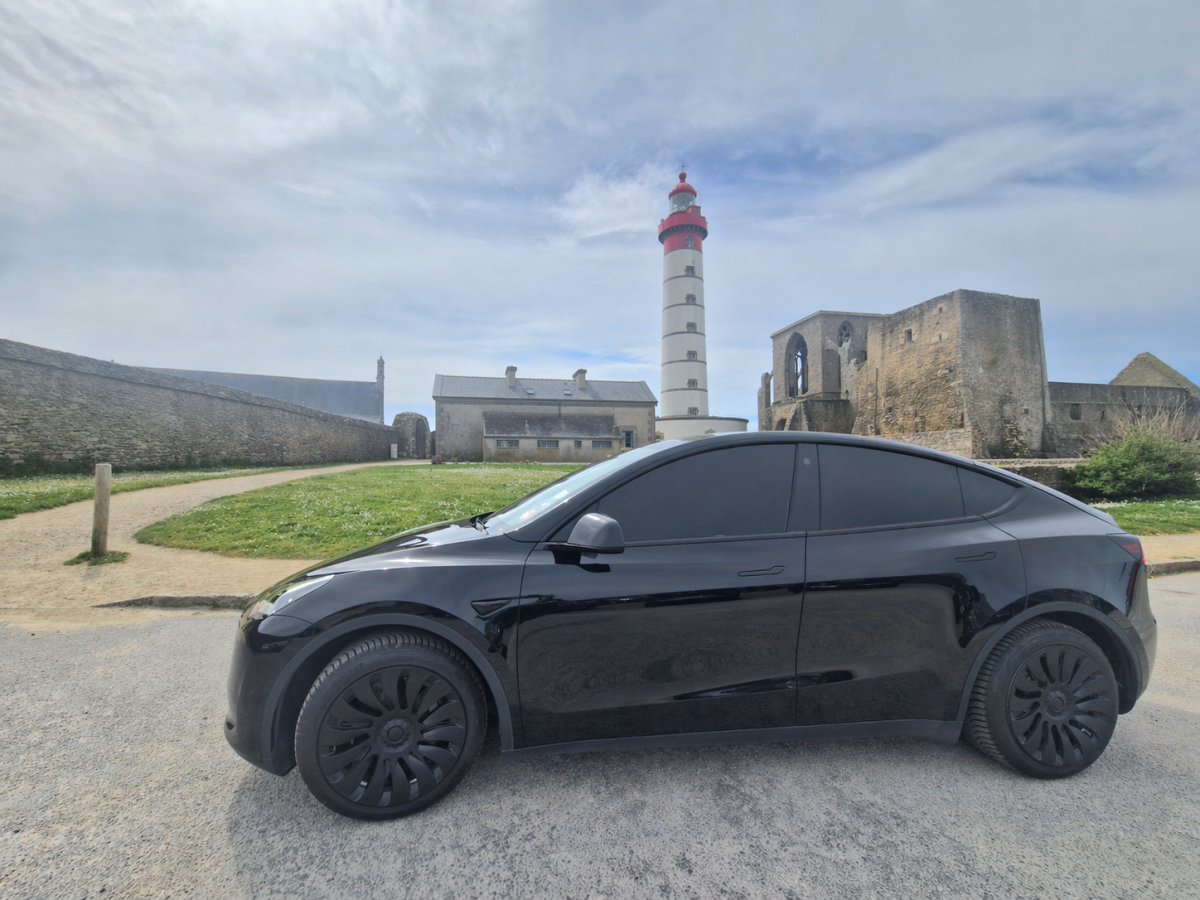 Circuits touristiques VTC en Bretagne : Pointe du Raz, Crozon, Locronan
